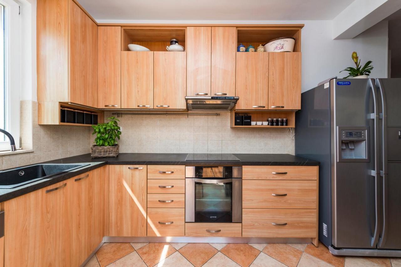 Apartment With Terrace And Mini Pool Green Gold Dubrovnik Luaran gambar